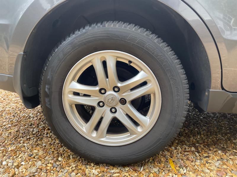 Used Hyundai Santa Fe 2010 for sale - 76553881: Photo 10