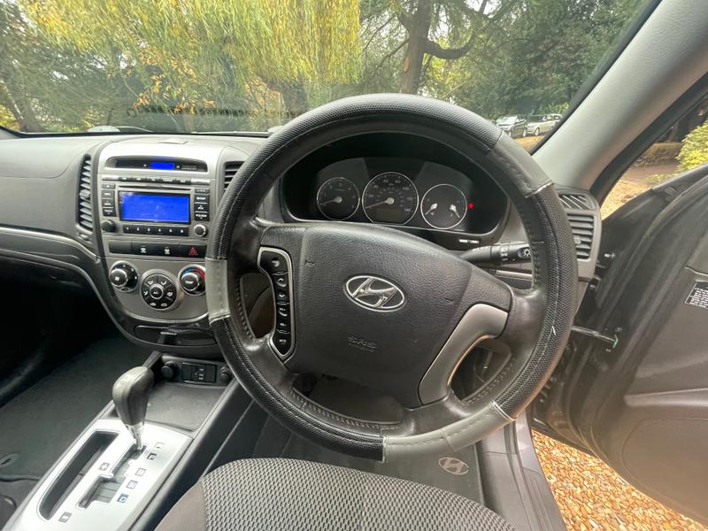 Used Hyundai Santa Fe 2010 for sale - 76553881: Photo 11