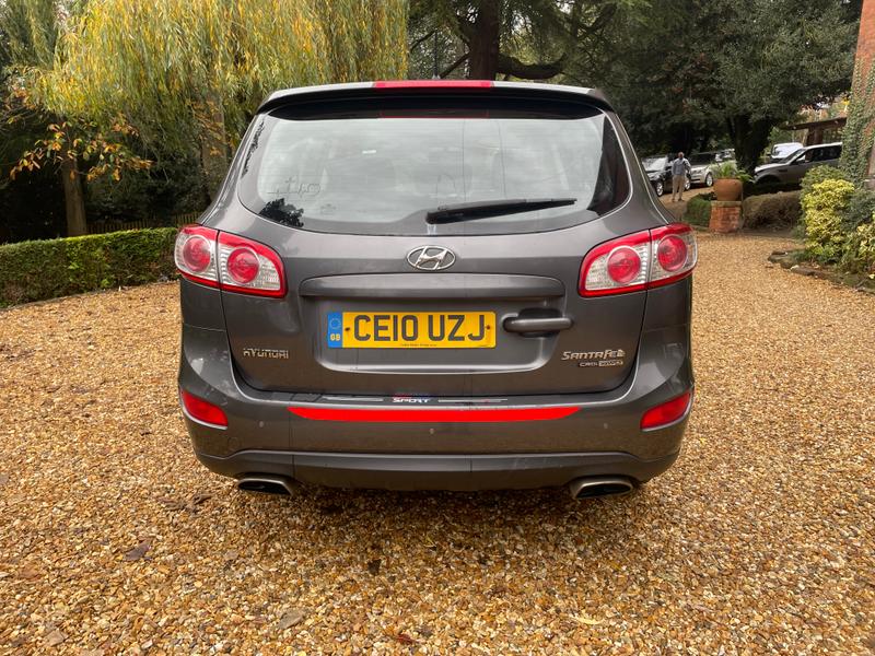 Used Hyundai Santa Fe 2010 for sale - 76553881: Photo 6