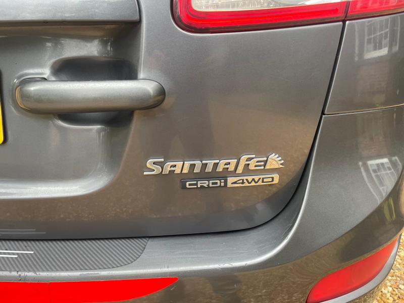 Used Hyundai Santa Fe 2010 for sale - 76553881: Photo 9