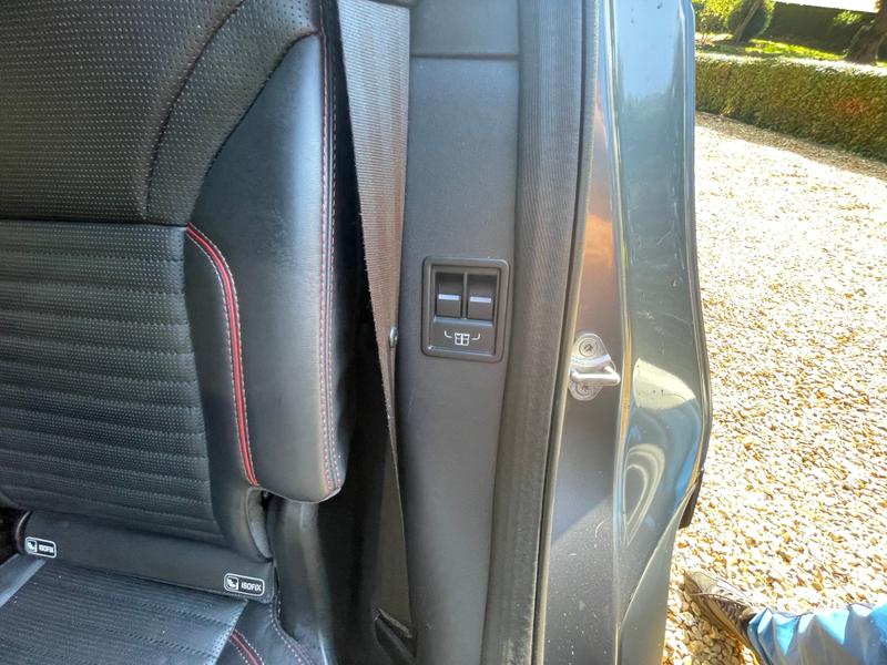 Used Land Rover Discovery 2017 for sale - 76046471: Photo 41