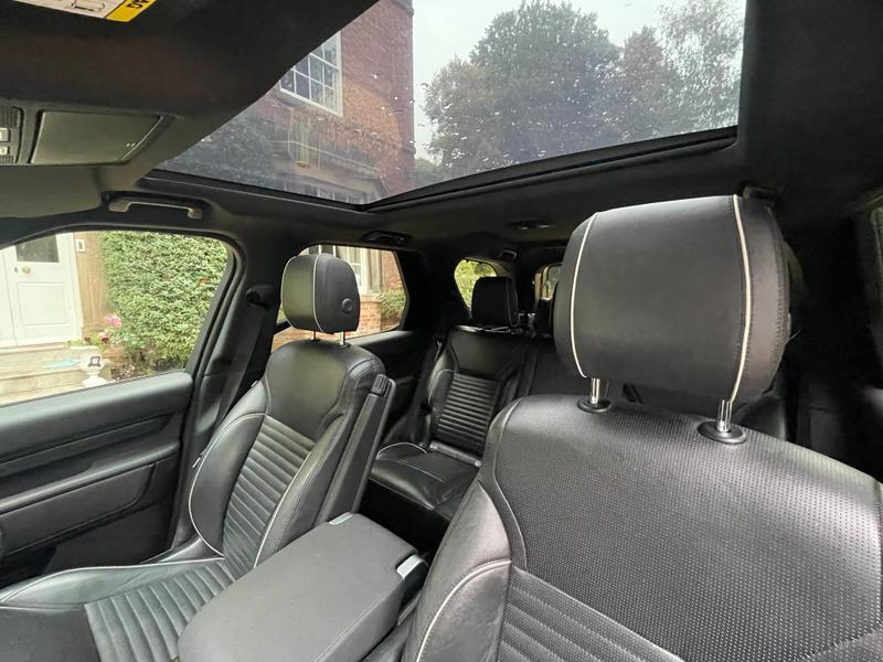 Used Land Rover Discovery 2018 for sale - 76209318: Photo 24