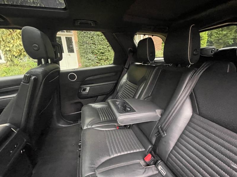 Used Land Rover Discovery 2018 for sale - 76209318: Photo 30