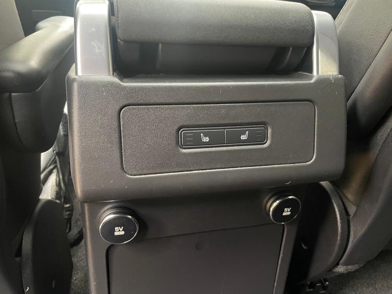 Used Land Rover Discovery 2018 for sale - 76209318: Photo 31
