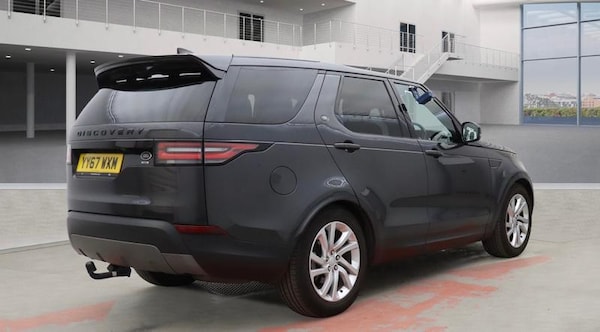 Used Land Rover Discovery 2018 for sale - 76209318: Photo 5
