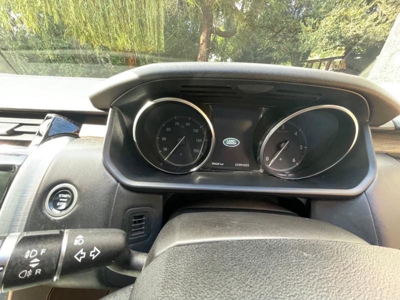 Used Land Rover Discovery 2017 for sale - 75969334: Photo 17