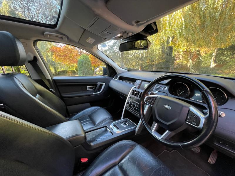 Used Land Rover Discovery Sport 2017 for sale - 76438473: Photo 11