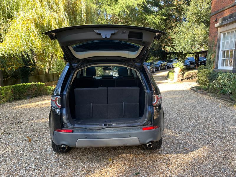 Used Land Rover Discovery Sport 2017 for sale - 76438473: Photo 28