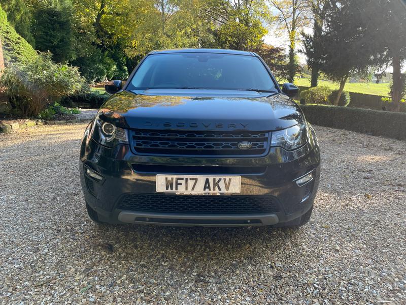 Used Land Rover Discovery Sport 2017 for sale - 76438473: Photo 3