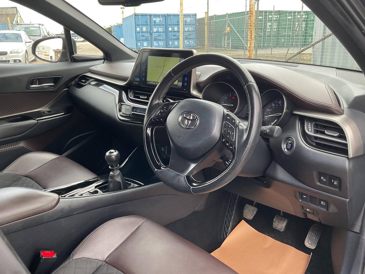 Used Toyota C-HR 2017 for sale - 78047099: Photo 10