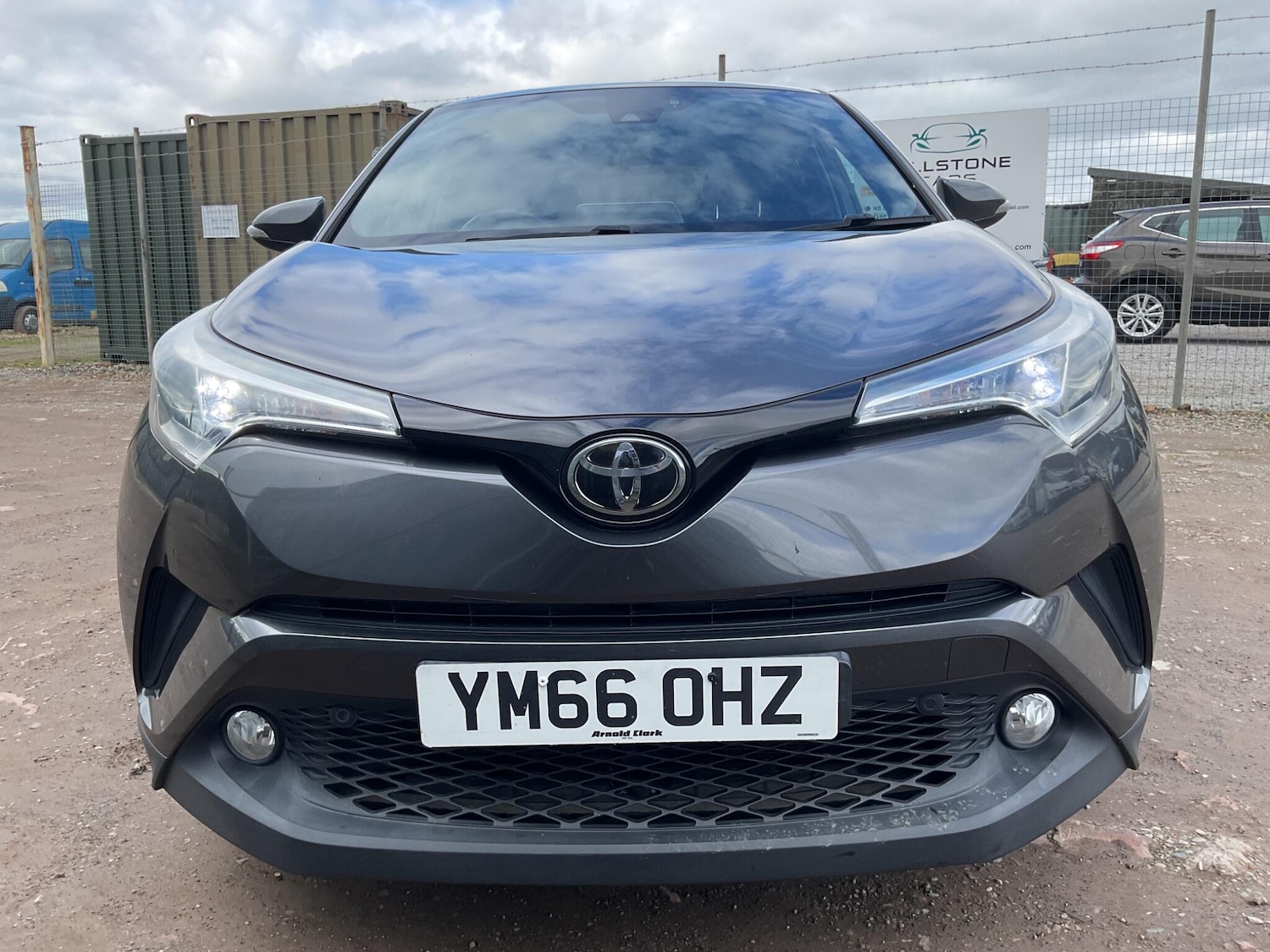Used Toyota C-HR 2017 for sale - 78047099: Photo 2