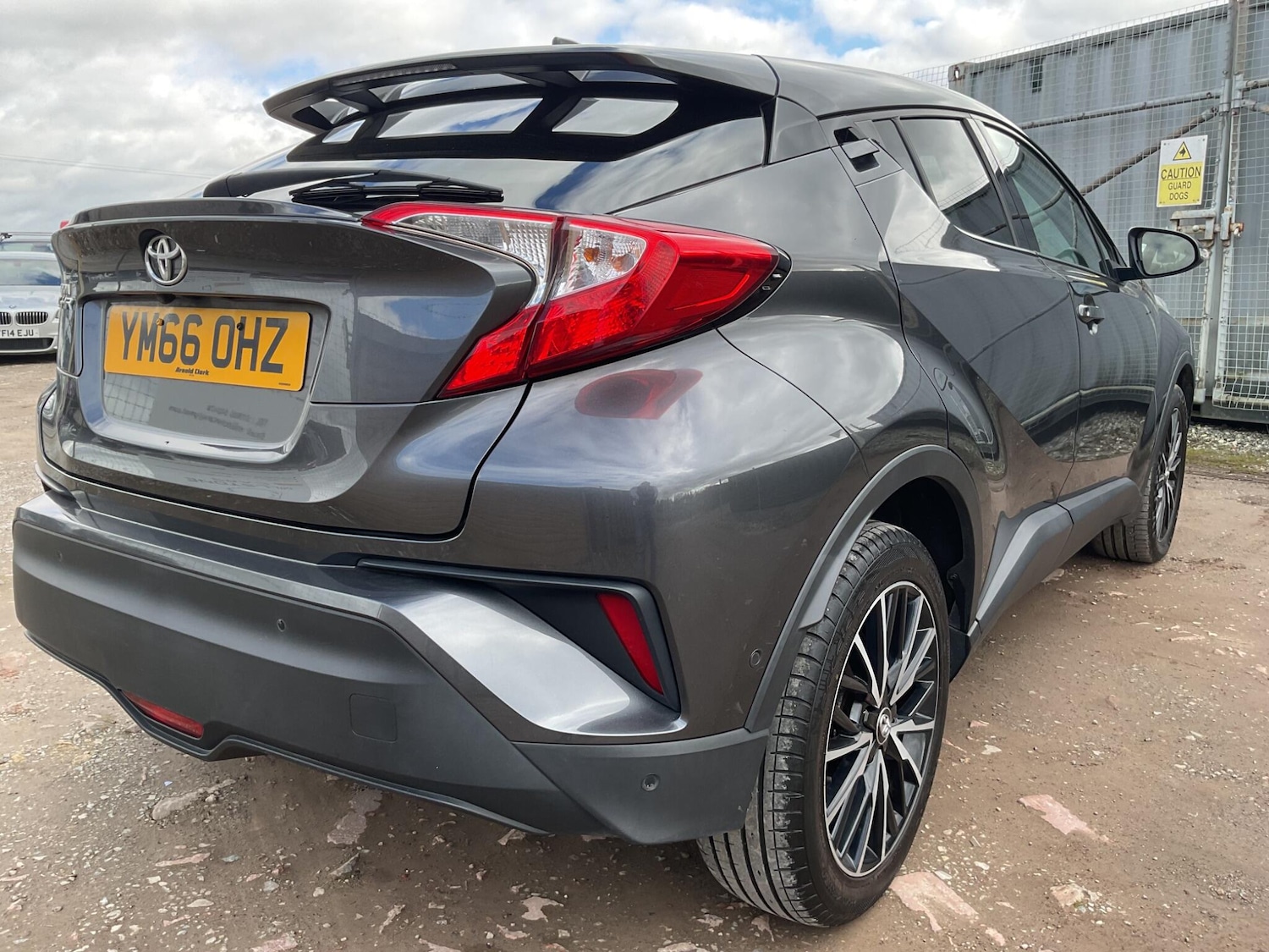 Used Toyota C-HR 2017 for sale - 78047099: Photo 9