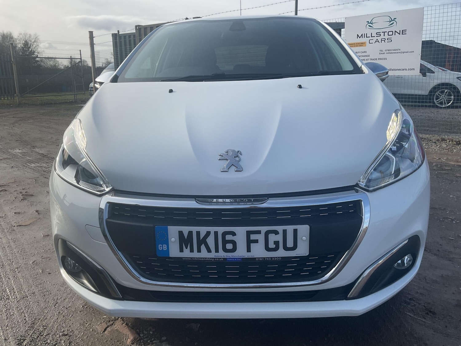 Used Peugeot 208 2016 for sale - 77585960: Photo 2