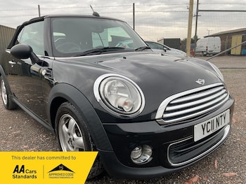 Used MINI Convertible 2011 for sale - 76802466: Photo