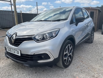 Used Renault Captur 2017 for sale - 79012372: Photo