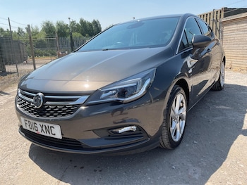 Used Vauxhall Astra 2016 for sale - 79237245: Photo