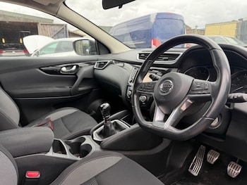 Used Nissan Qashqai 2018 for sale - 79412387: Photo