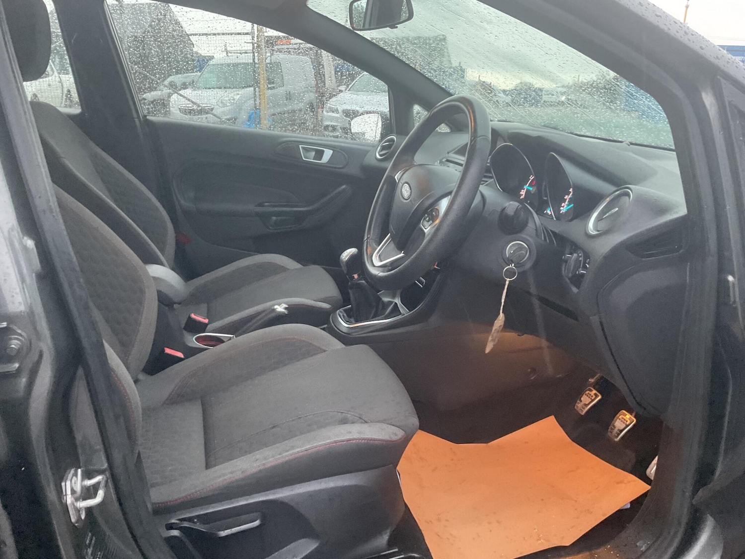 Used Ford Fiesta 2017 for sale - 76802482: Photo 13