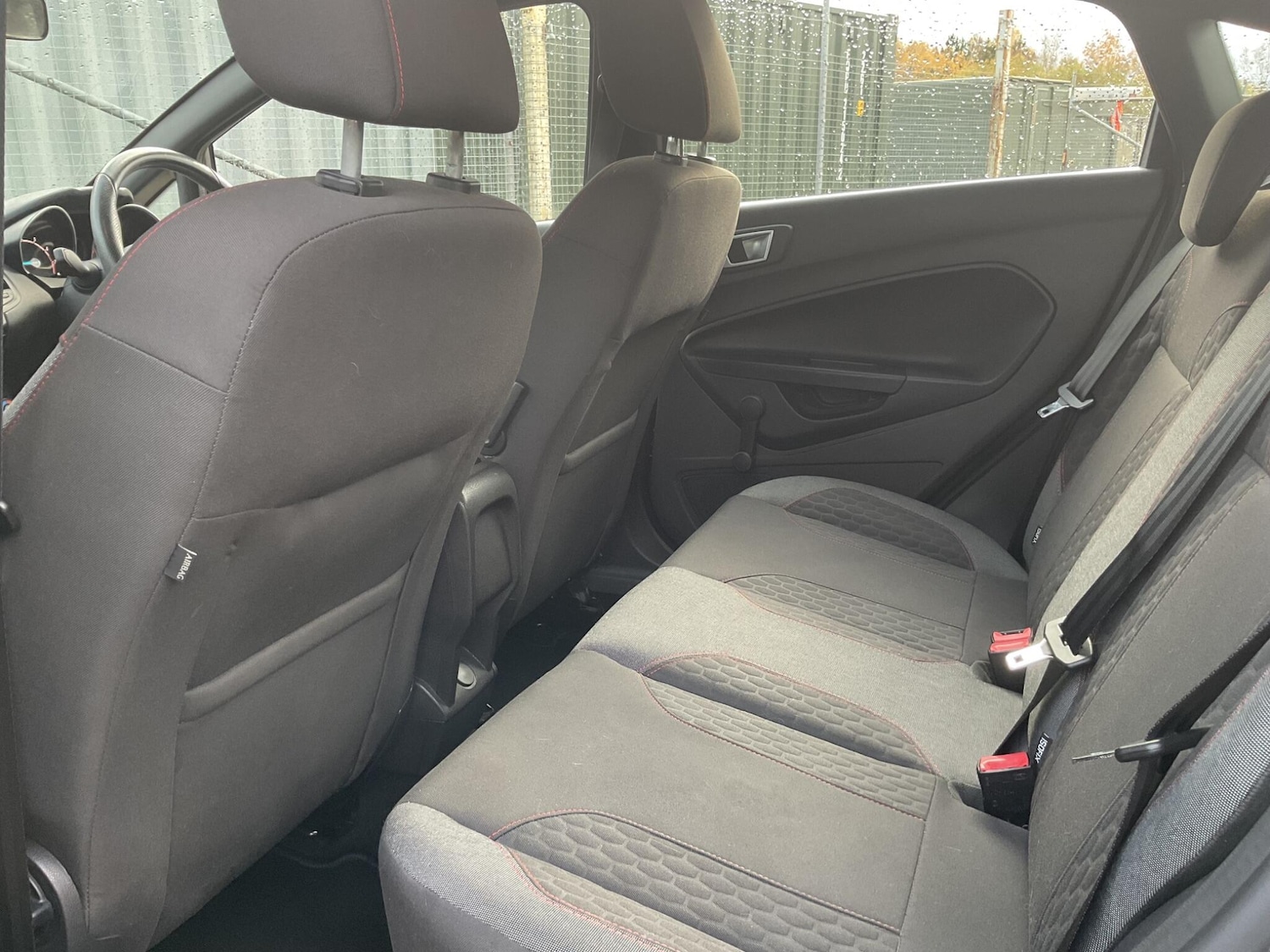 Used Ford Fiesta 2017 for sale - 76802482: Photo 16