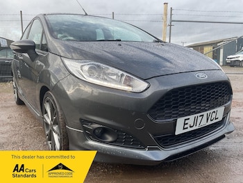 Used Ford Fiesta 2017 for sale - 76802482: Photo
