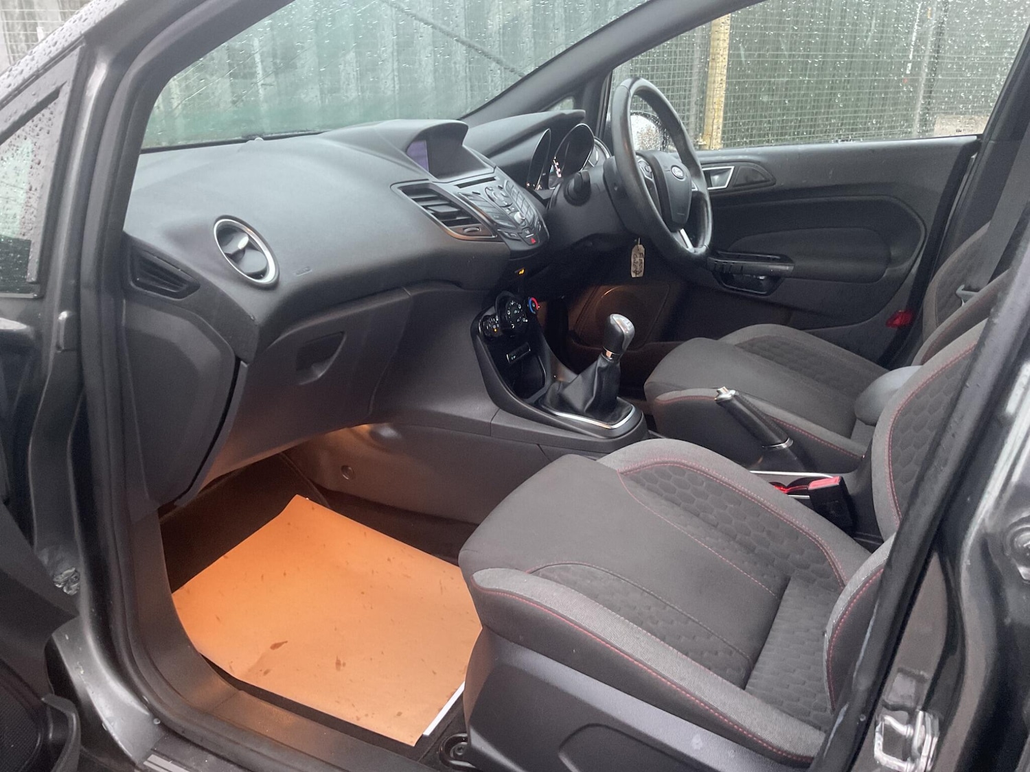 Used Ford Fiesta 2017 for sale - 76802482: Photo 26