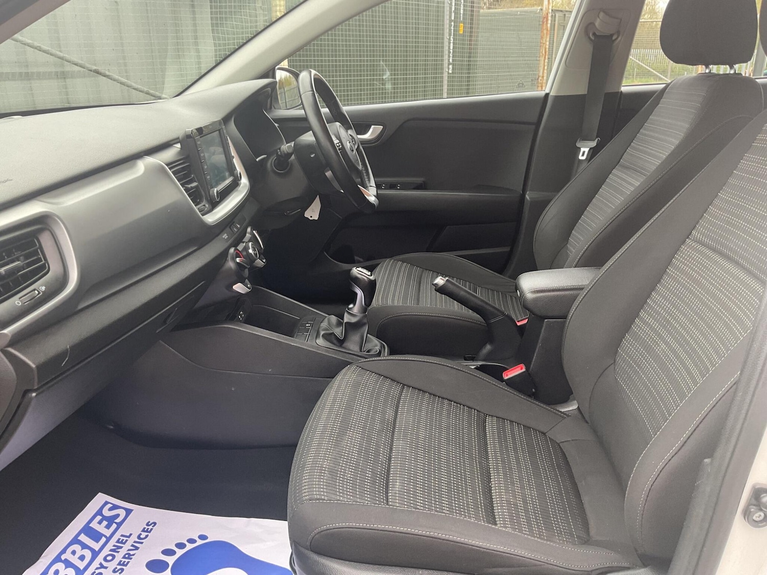 Used Kia Stonic 2018 for sale - 78072675: Photo 14