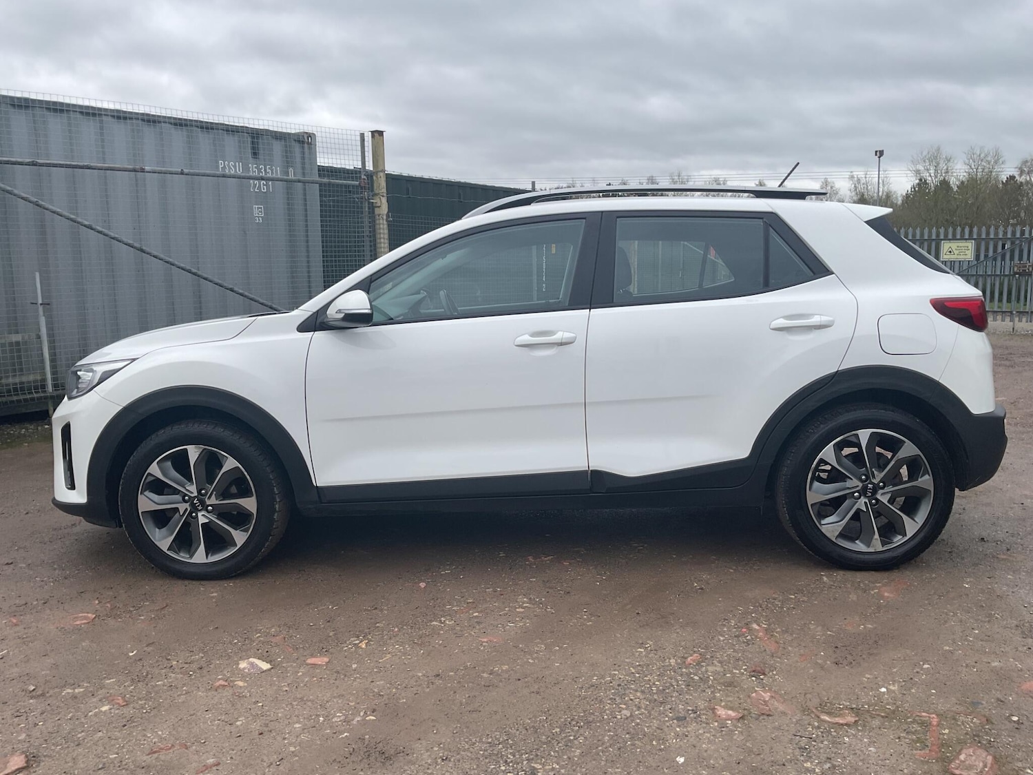 Used Kia Stonic 2018 for sale - 78072675: Photo 5