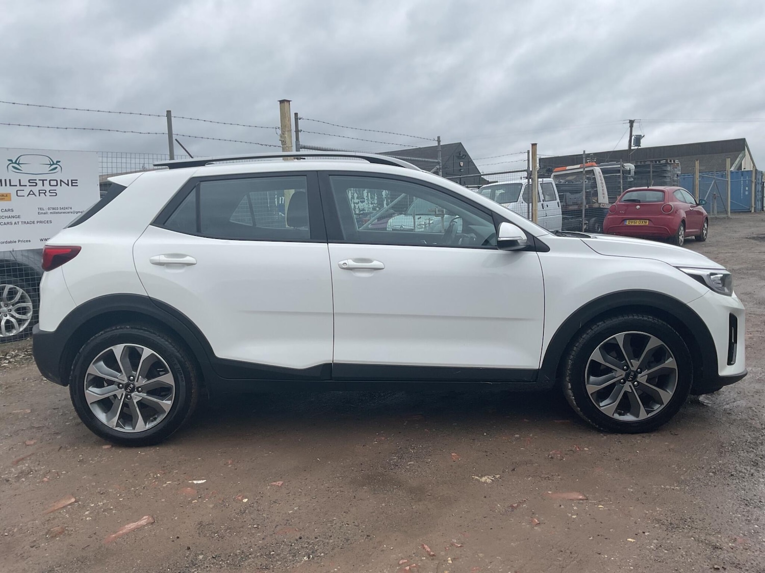 Used Kia Stonic 2018 for sale - 78072675: Photo 7