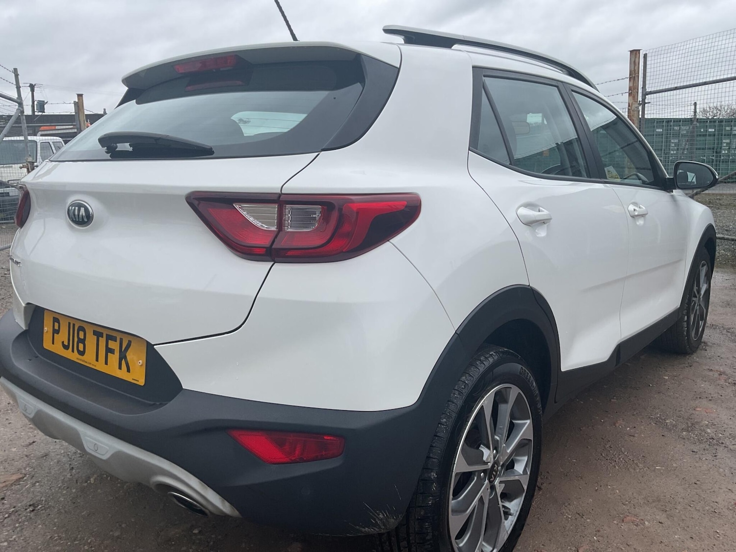 Used Kia Stonic 2018 for sale - 78072675: Photo 8