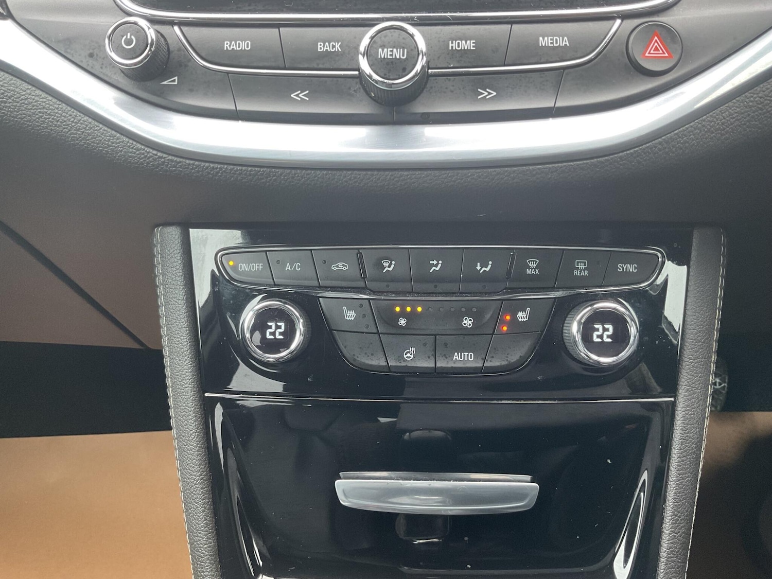 Used Vauxhall Astra for sale - 77537534: Photo 15