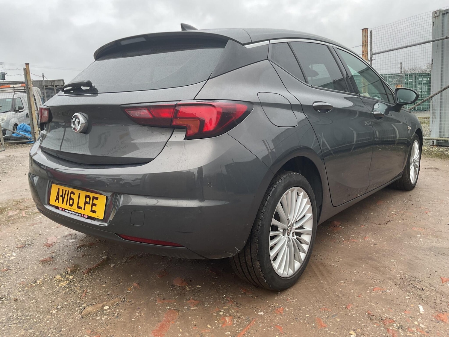 Used Vauxhall Astra for sale - 77537534: Photo 8