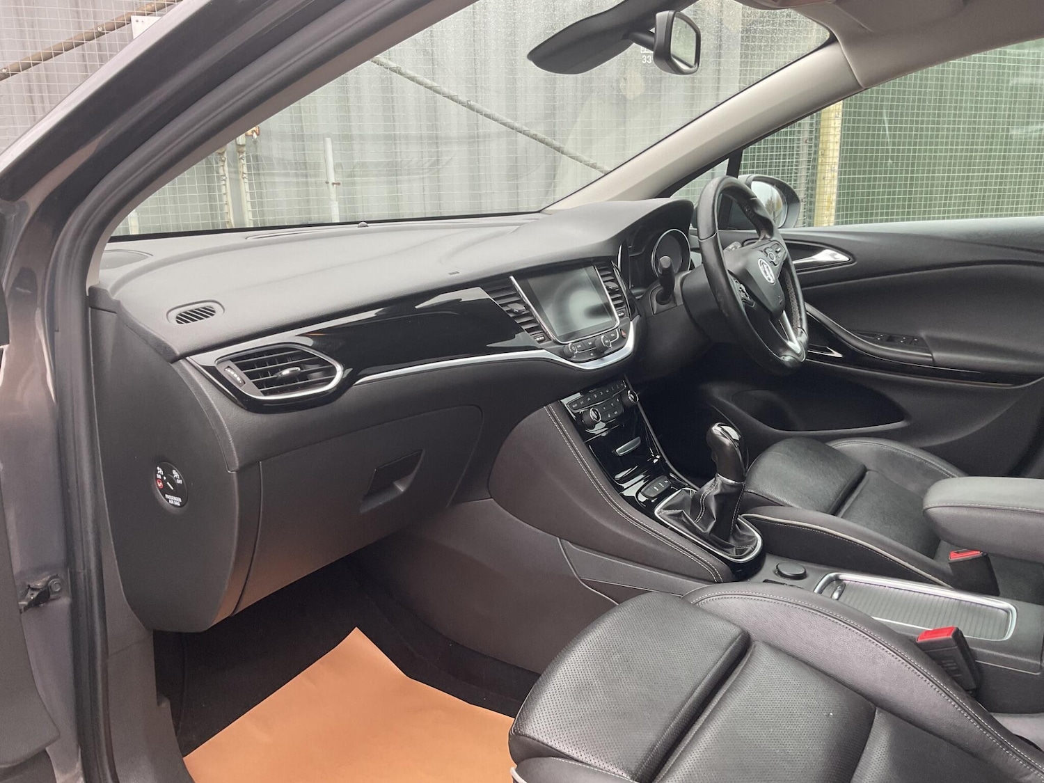 Used Vauxhall Astra for sale - 77537534: Photo 9