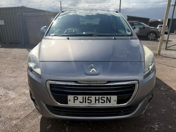 Used Peugeot 5008 2015 for sale - 78623508: Photo