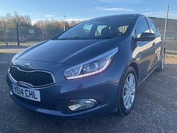 Used Kia Ceed 2014 for sale - 76802284: Photo