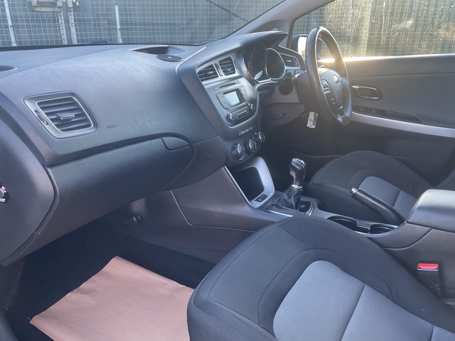 Used Kia Ceed 2014 for sale - 76802284: Photo 9