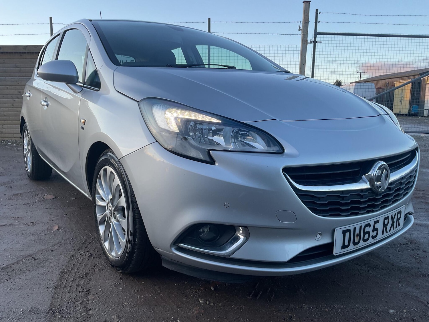 Used Vauxhall Corsa 2015 for sale - 77191281: Photo 5