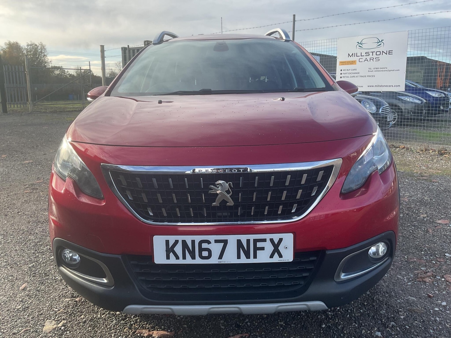 Used Peugeot 2008 2017 for sale - 76802306: Photo 2