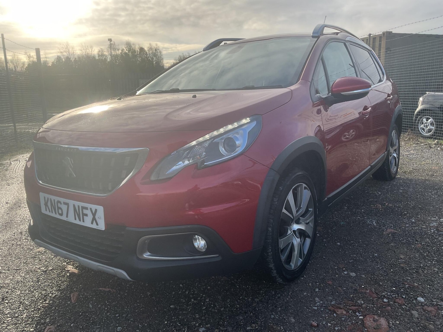 Used Peugeot 2008 2017 for sale - 76802306: Photo 3