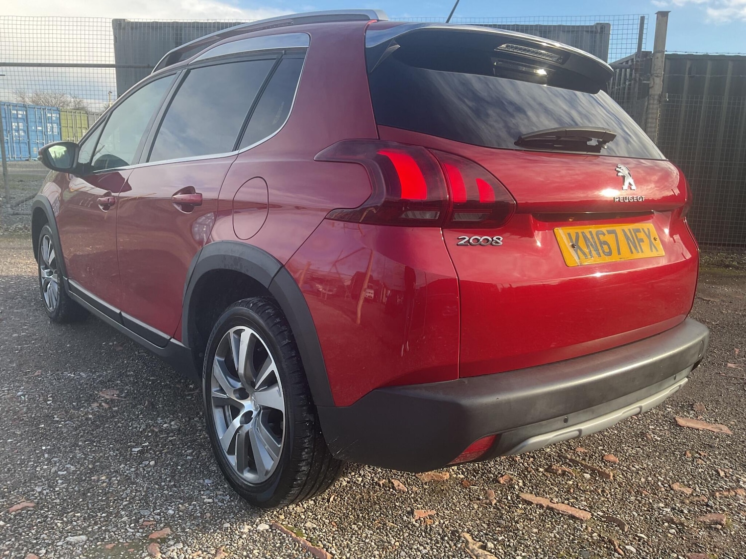 Used Peugeot 2008 2017 for sale - 76802306: Photo 4