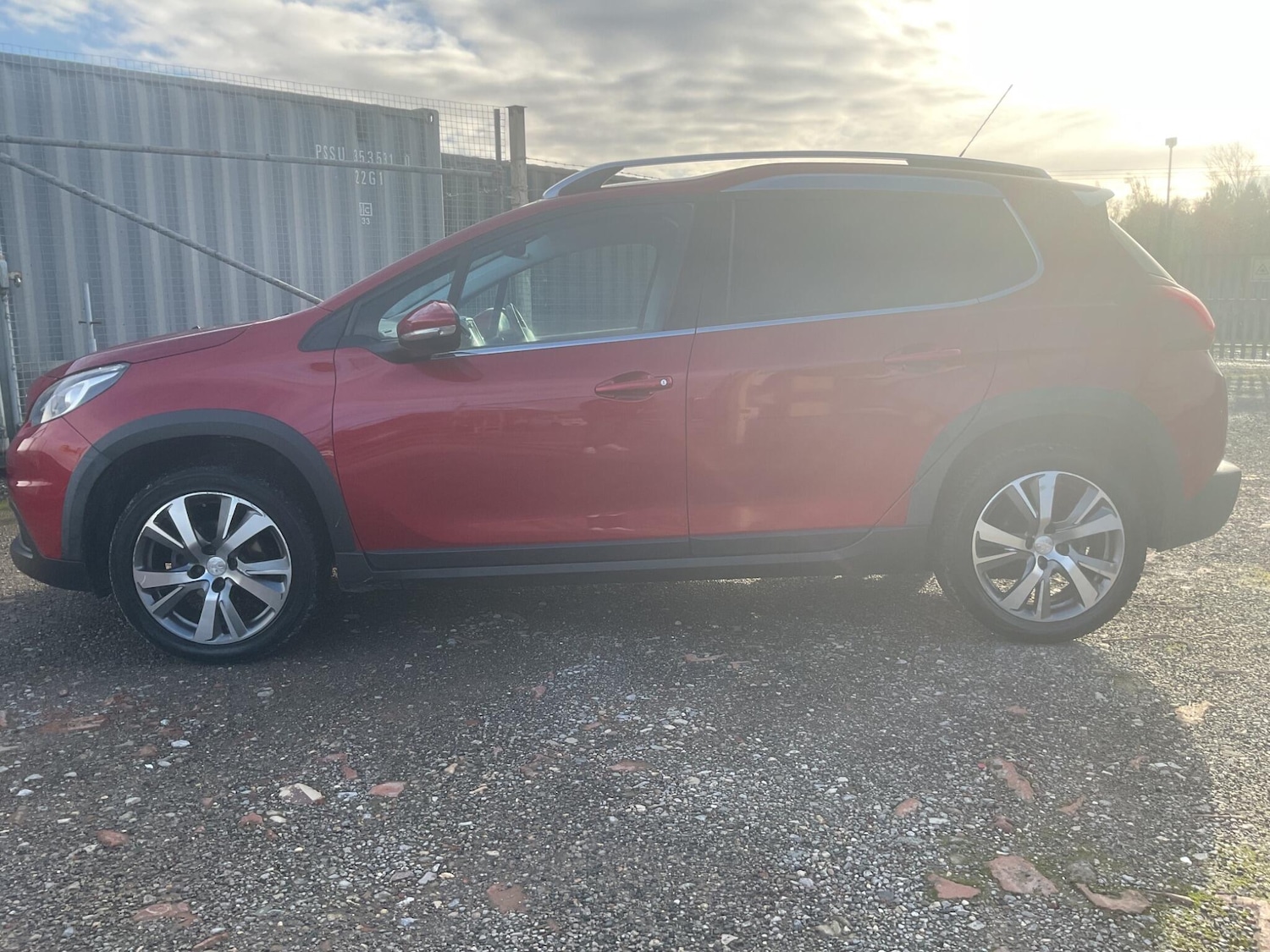 Used Peugeot 2008 2017 for sale - 76802306: Photo 5