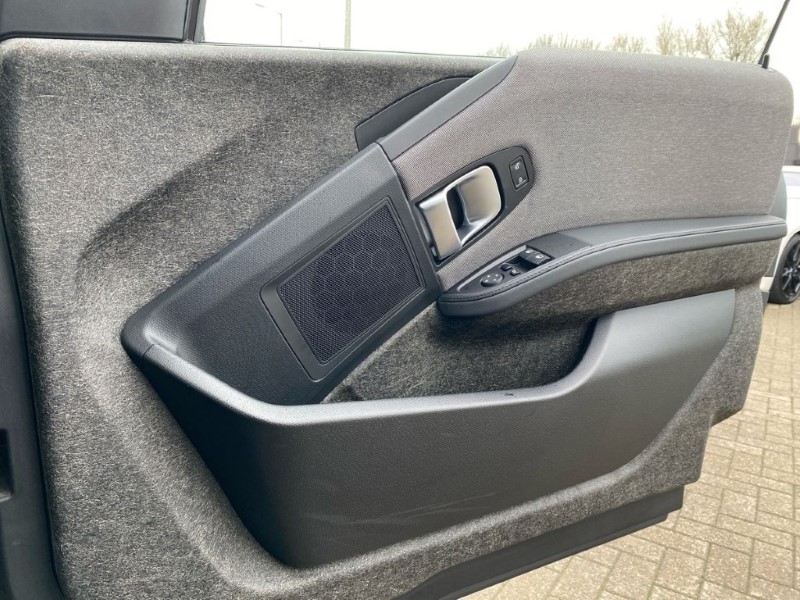 Used BMW i3 2022 for sale - 77381098: Photo 21