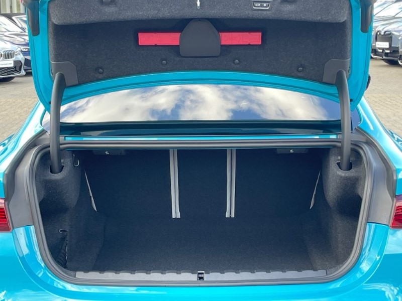 Used BMW M4 2025 for sale - 77005468: Photo 12