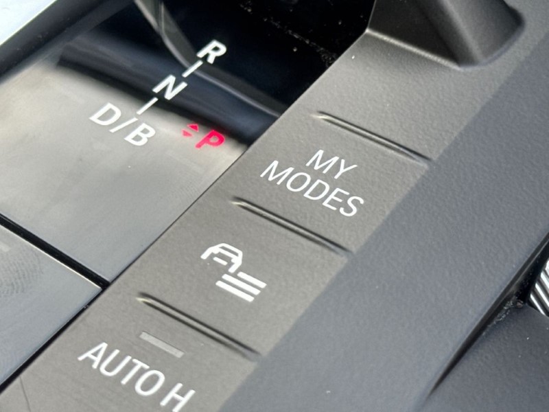 Used BMW iX1 2023 for sale - 77844759: Photo 19