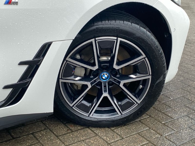 Used BMW i4 2023 for sale - 77195336: Photo 47