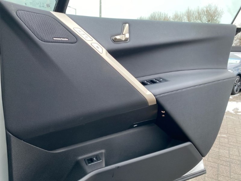 Used BMW iX 2022 for sale - 77124131: Photo 22