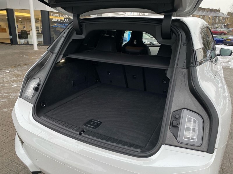 Used BMW iX 2022 for sale - 77124131: Photo 37