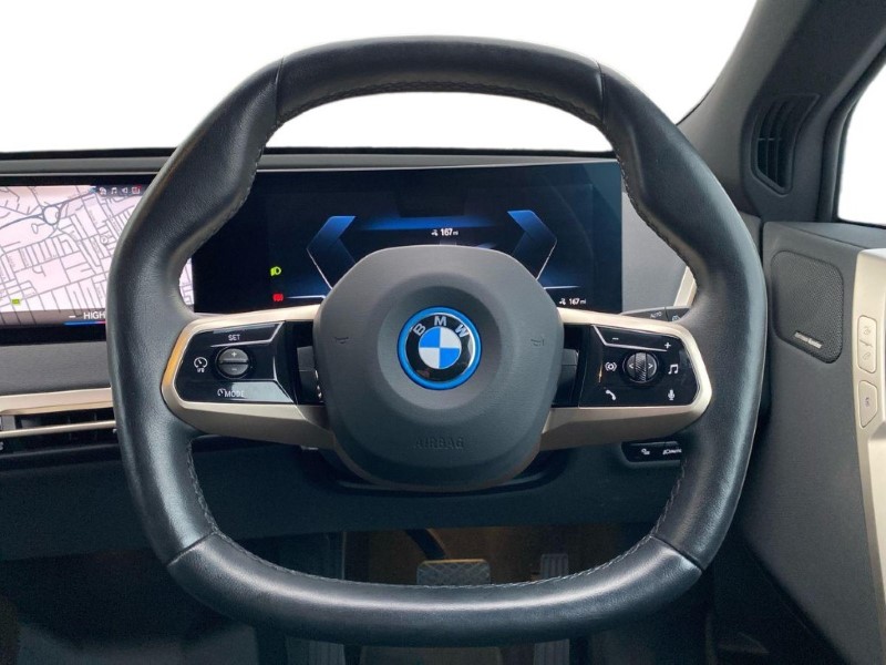 Used BMW iX 2022 for sale - 77124131: Photo 5