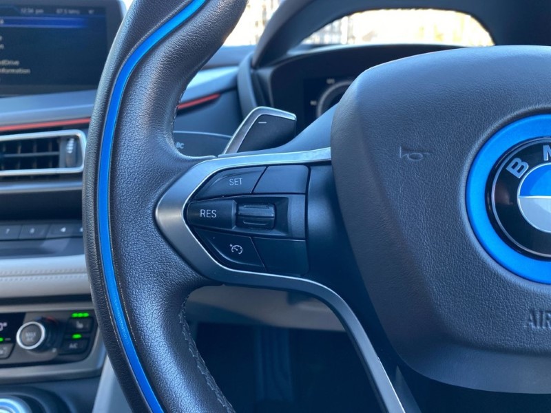 Used BMW i8 2018 for sale - 76982038: Photo 17