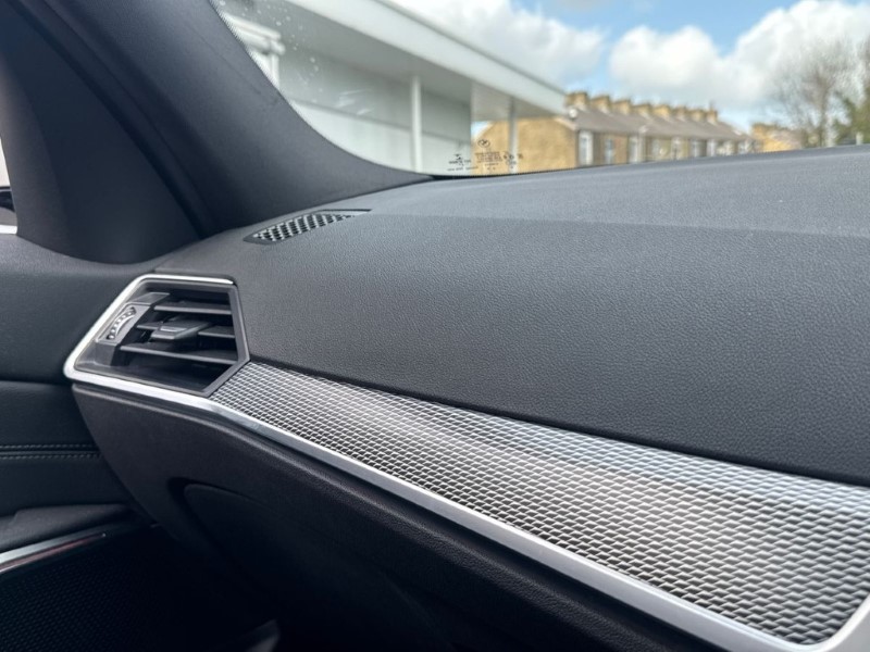 Used BMW 3 Series 2021 for sale - 78199129: Photo 32