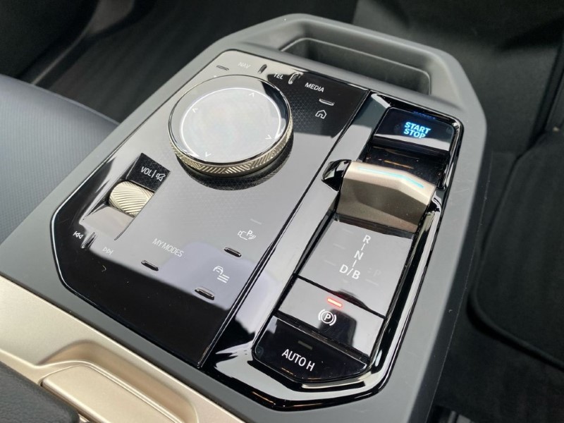 Used BMW iX 2023 for sale - 77435239: Photo 10